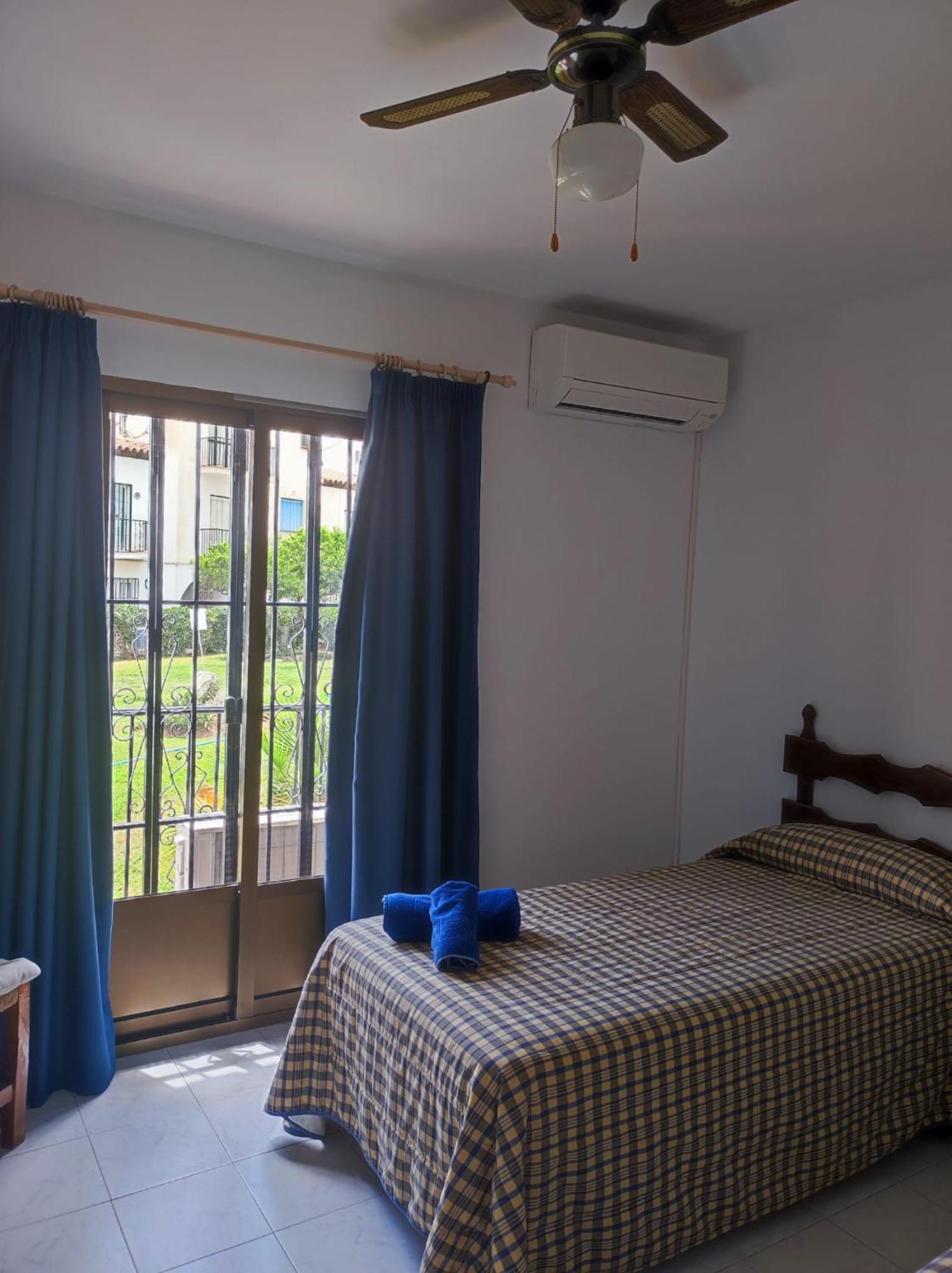 Hacienda 19 Menyber Leilighet Nerja Eksteriør bilde