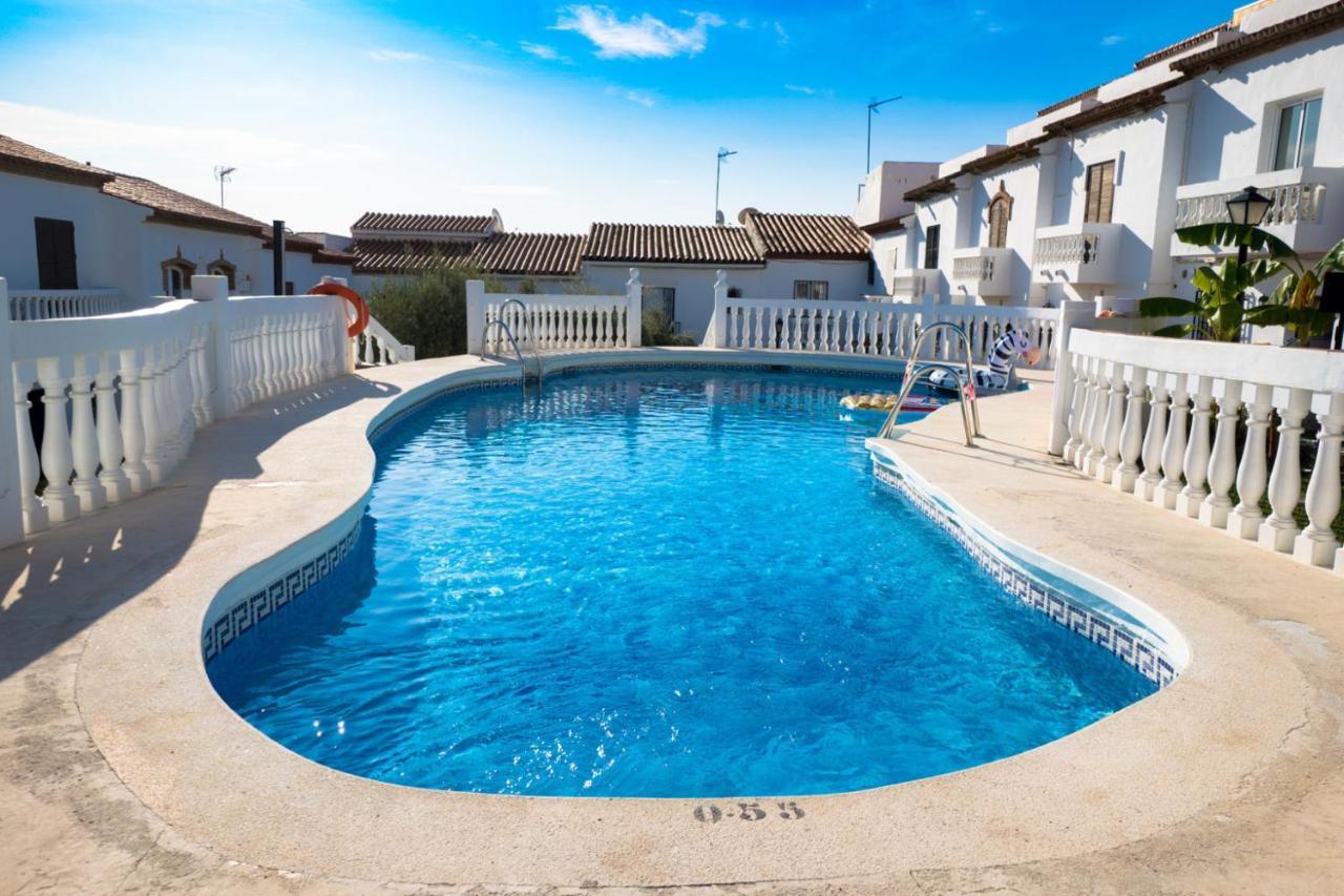 Hacienda 19 Menyber Leilighet Nerja Eksteriør bilde