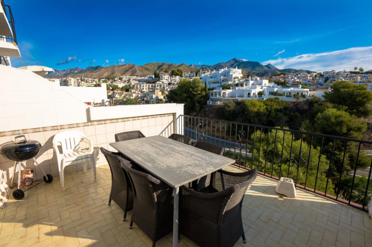 Hacienda 19 Menyber Leilighet Nerja Eksteriør bilde